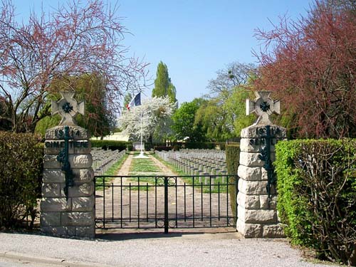 French War Cemetery Senlis