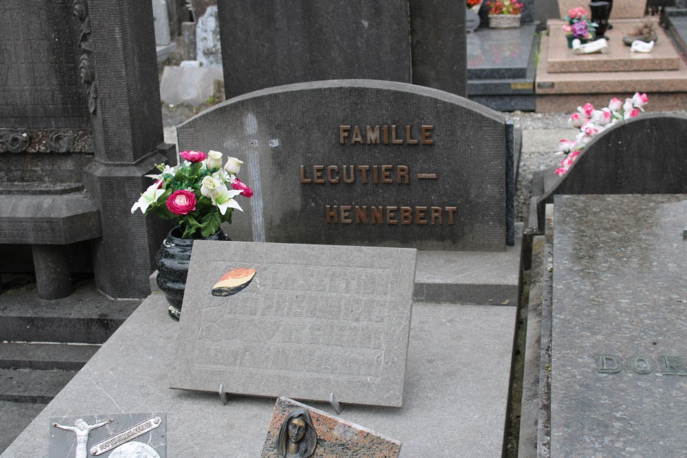 Belgian Graves Veterans Rumes
