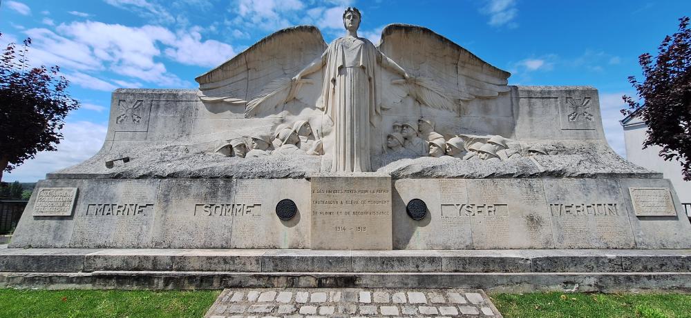 War Memorial Chteaudun #4