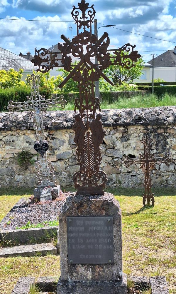 French War Graves Baug en Anjou #3