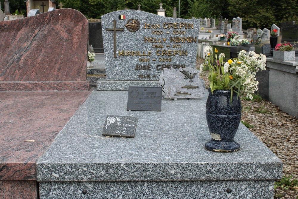 Belgische Graven Oudstrijders Devant-les-Bois	