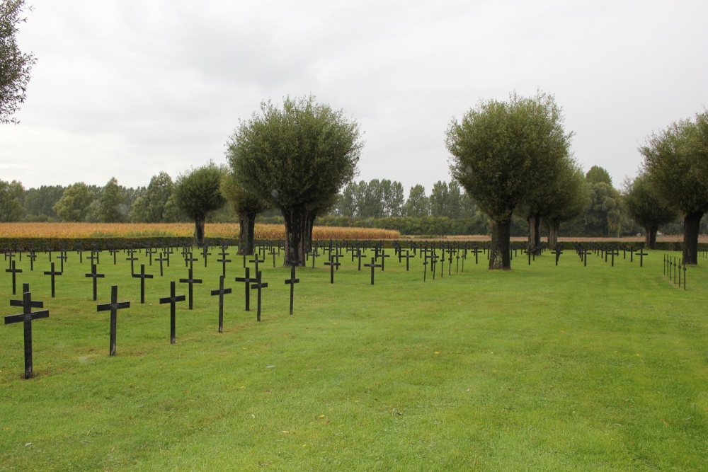 Laventie German War Cemetery #4