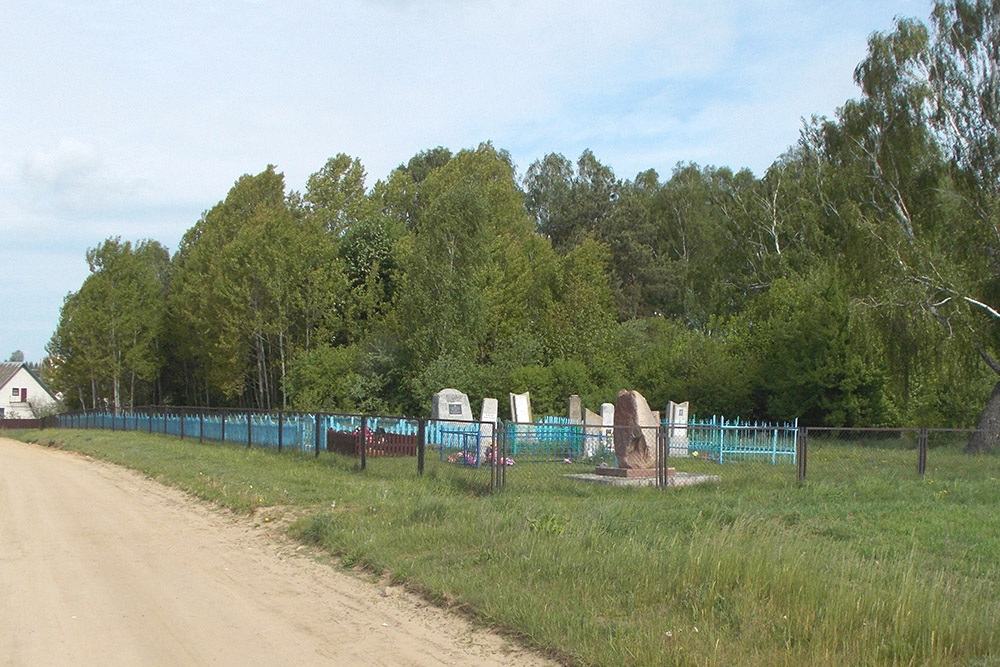 Mass Graves Holocaust Victims 1942 Dzyatlava #2