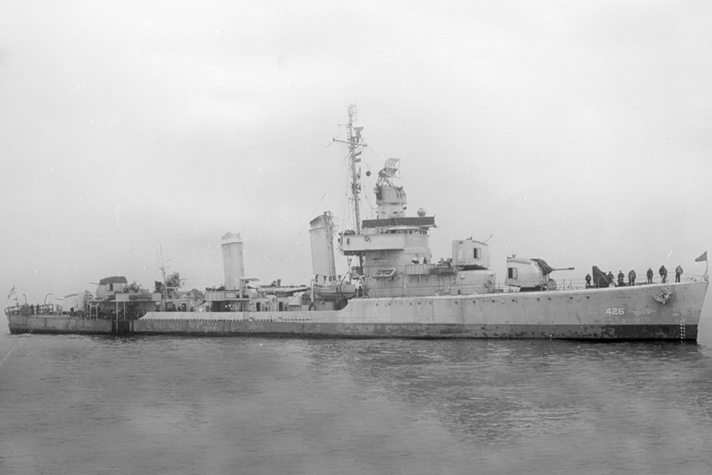 Shipwreck U.S.S. Landsdale