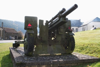 M2A1 Howitzer 105mm