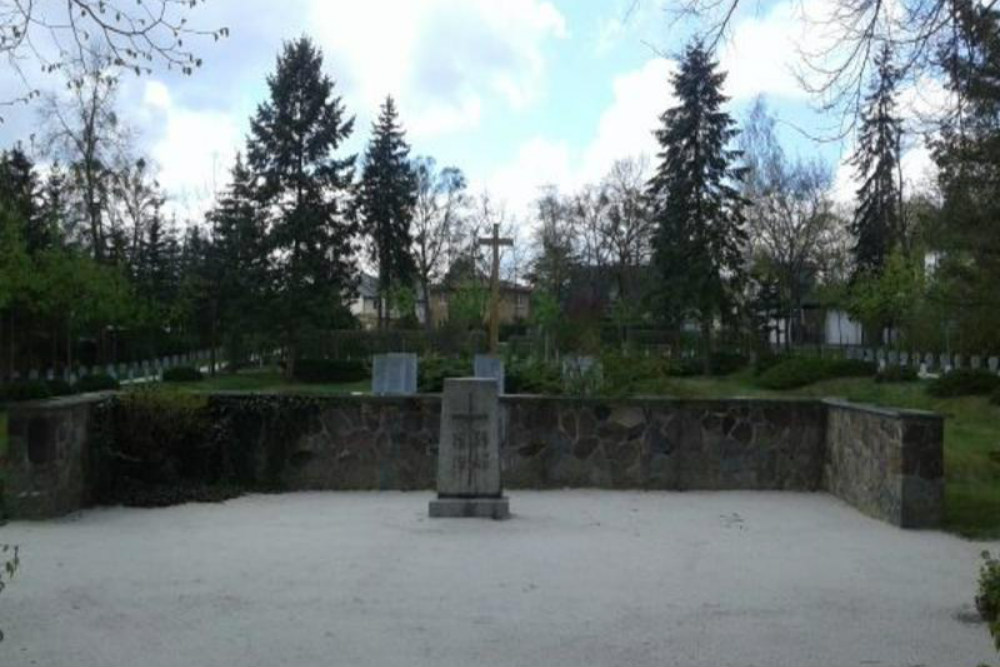 Duitse Oorlogsgraven Evangelisch Kerkhof St. Marien