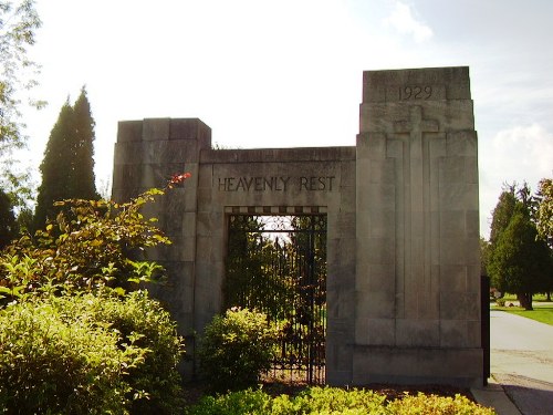 Oorlogsgraven van het Gemenebest Heavenly Rest Roman Catholic Cemetery