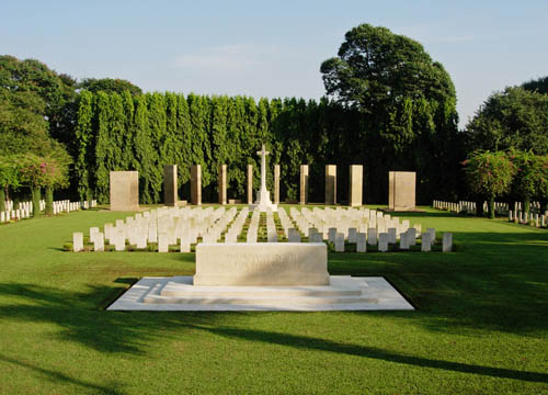 Commonwealth War Cemetery Kirkee