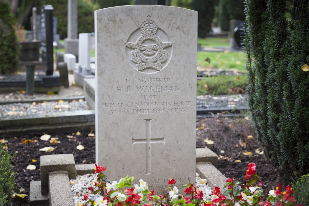 Commonwealth War Grave General Cemetery Veenendaal