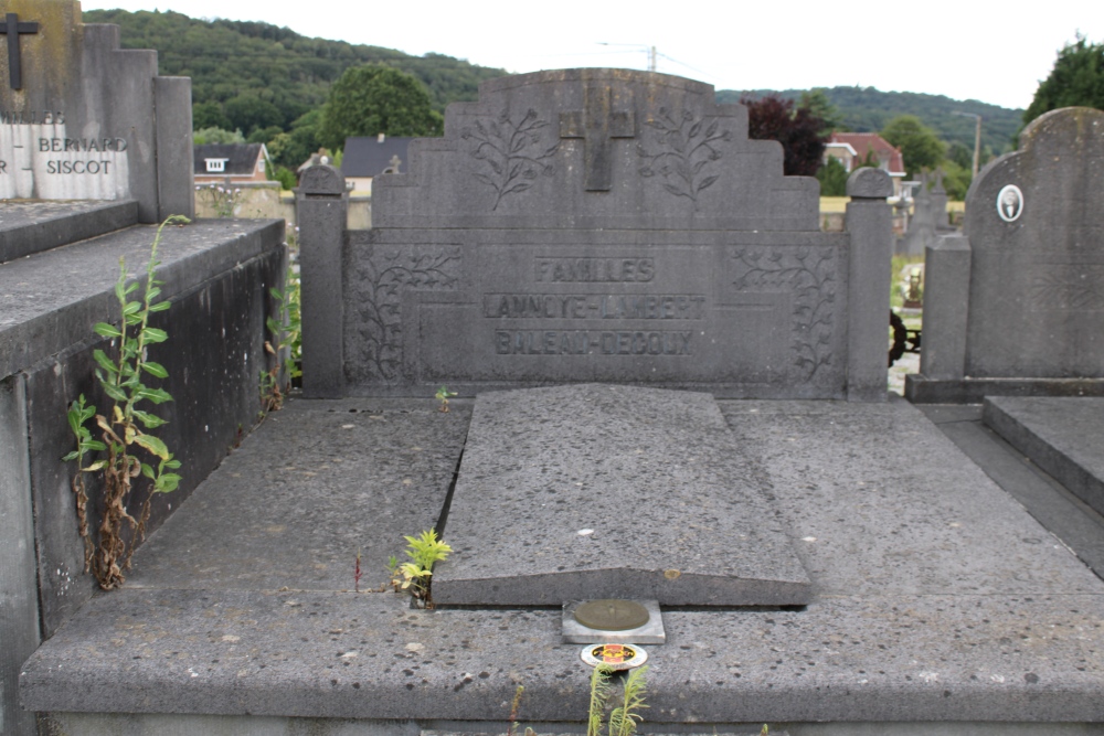 Belgian Graves Veterans Moustier-sur-Sambre #2