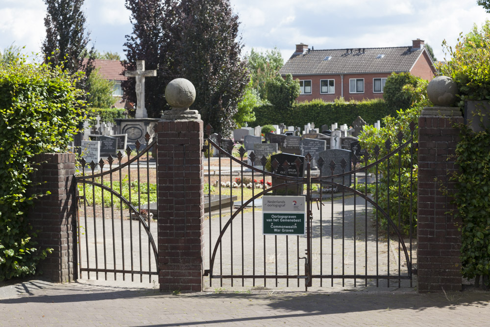 Dutch War Grave Roman Catholic Cemetery Deurningen #4