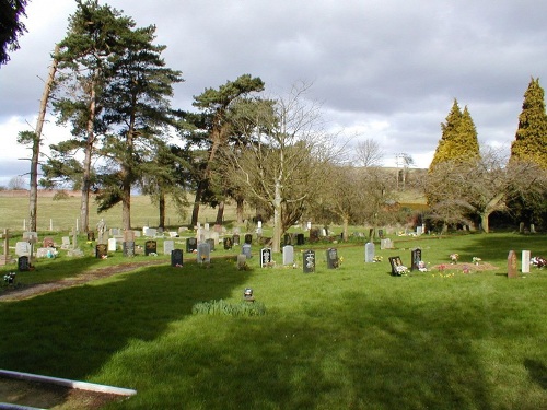 Oorlogsgraven van het Gemenebest North Nibley Cemetery