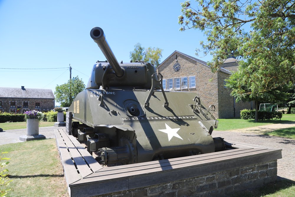 M4A3(76)w Sherman Tank & Monument Task Force Hogan