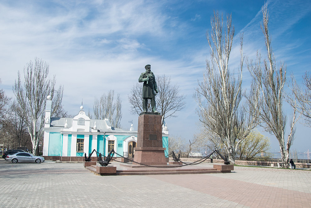 Monument Admiraal Stepan Makarov