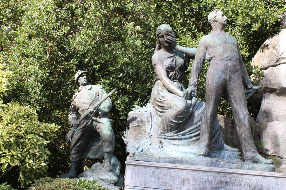 War Memorial La Louvire #3