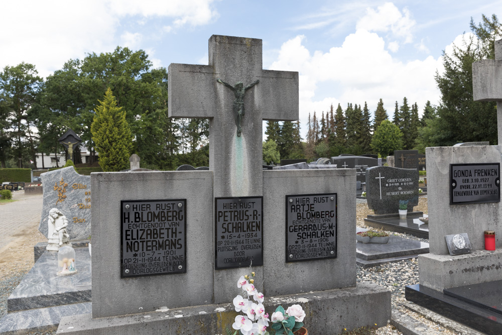 Dutch War Graves Montfort Municipal Cemetery
