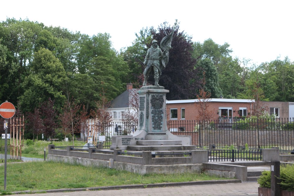 War Memorial Wijnegem
