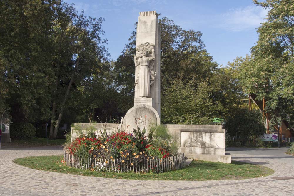 Monument Postduiven Lille