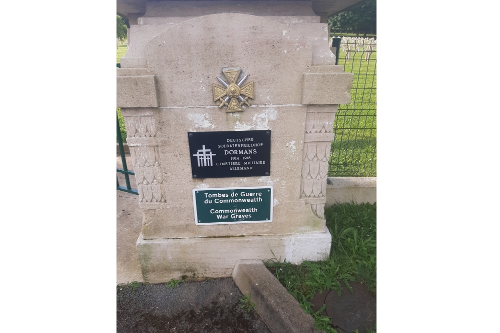 Commonwealth War Graves Dormans #3