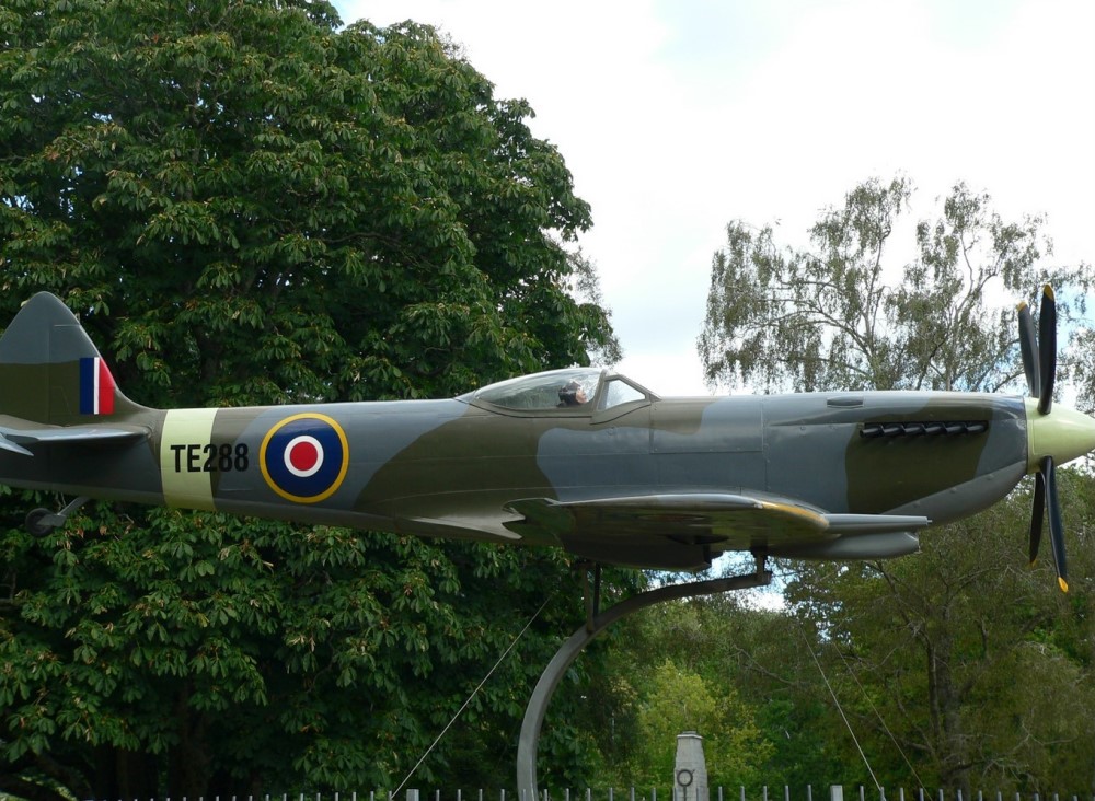 Spitfire Hamilton