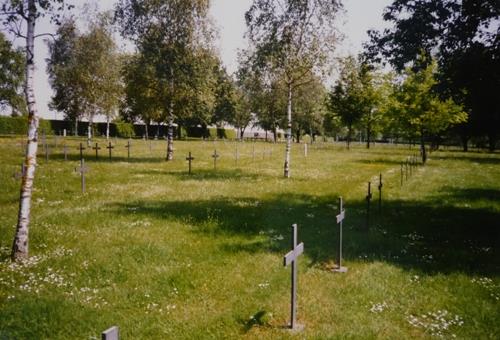 German War Cemetery Hautecourt-ls-Broville