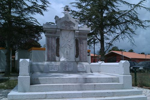 War Memorial Bouin