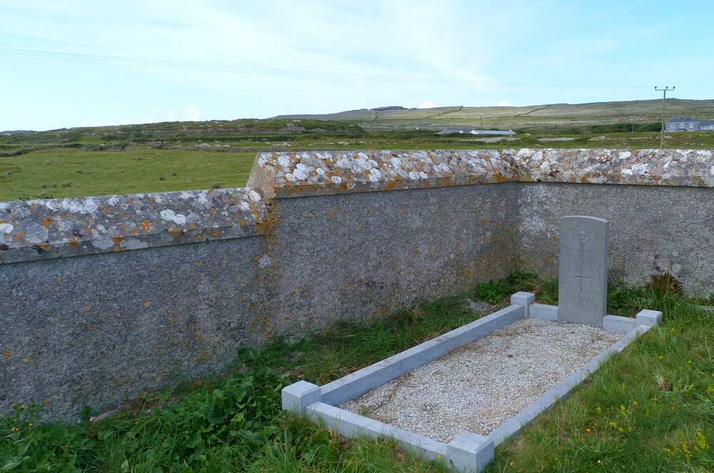 Commonwealth War Grave Knockanaman Graveyard