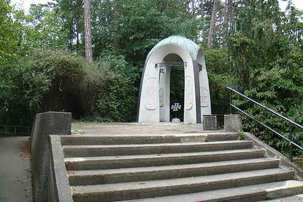 Artillery Memorial Unteren Kuhberg