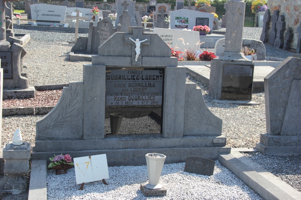 Belgian Graves Veterans Saint-Jacques