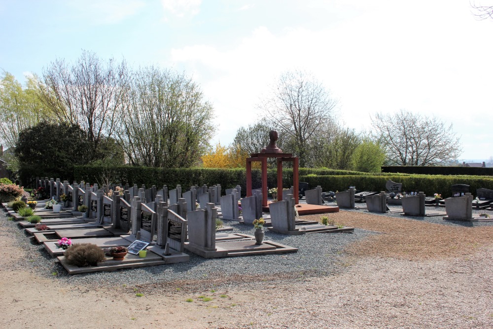 Belgische Graven Oudstrijders Sint-Kwintens-Lennik Begraafplaats