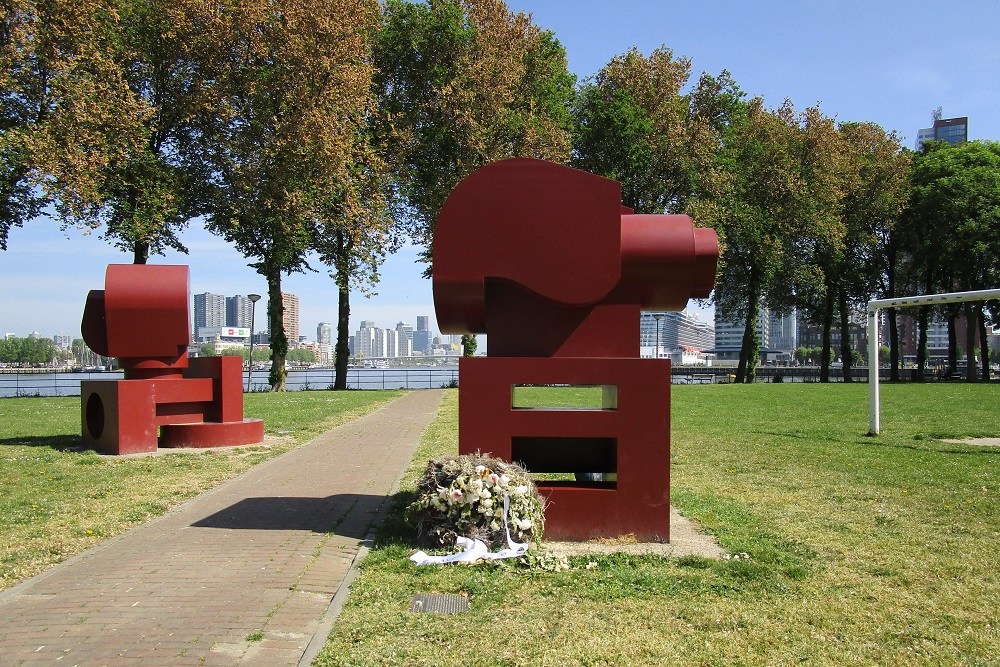 Monument Vaart Vrij Rotterdam