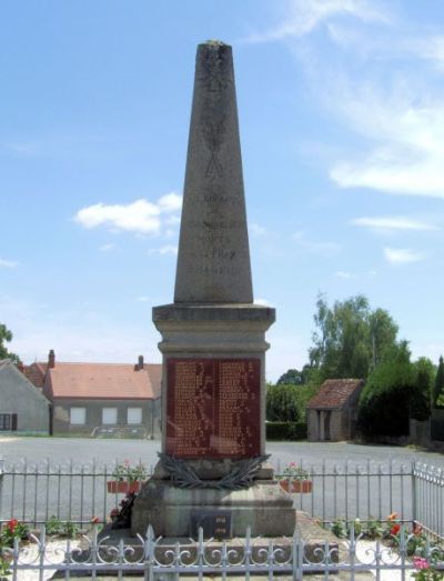 War Memorial Lourdoueix-Saint-Michel