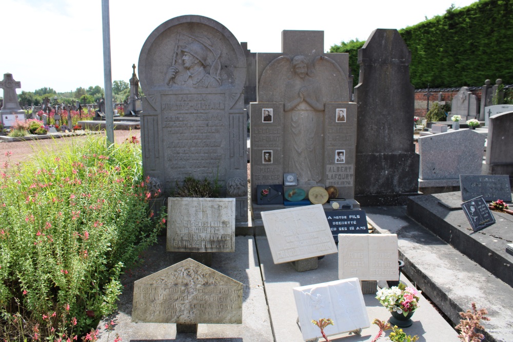 Belgische Oorlogsgraven Wiers	
