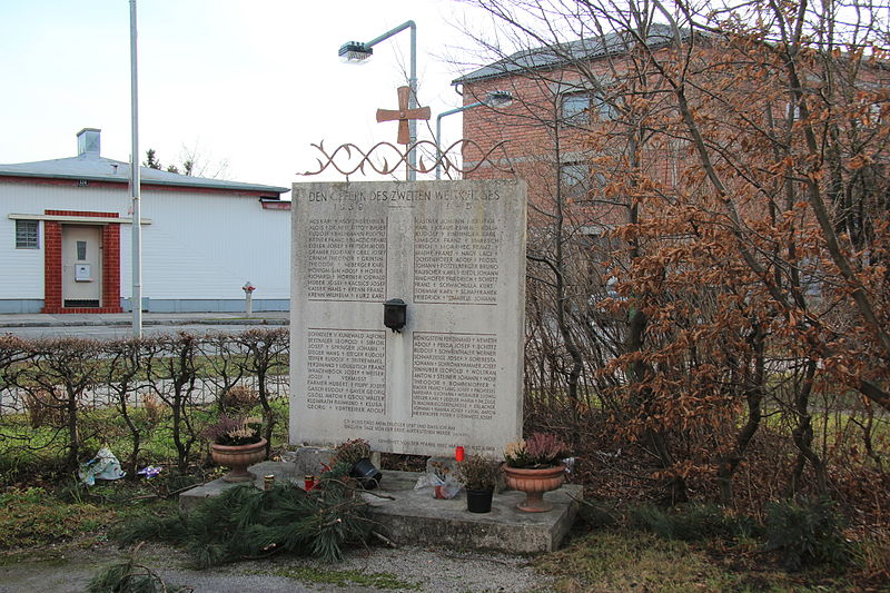 Monument Tweede Wereldoorlog Herz Mari Kirche
