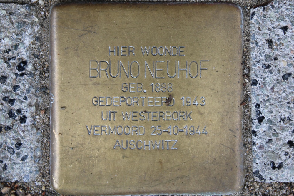 Stolpersteine Van de Wervestraat 4 #2