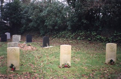 Commonwealth War Graves Campsdown Cemetery