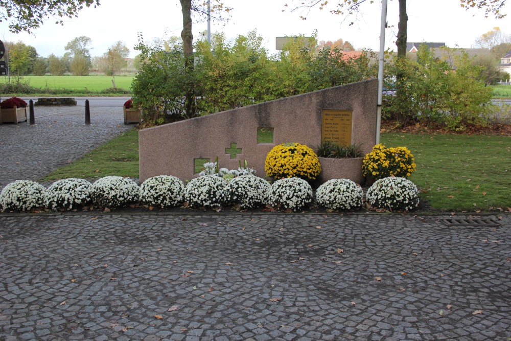 War Memorial Wetteren Cemetery Voorde