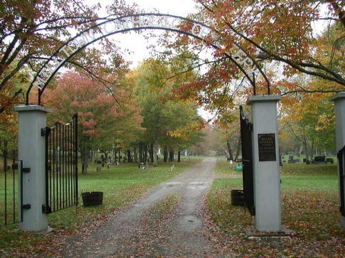 Commonwealth War Graves Milltown Catholic Cemetery