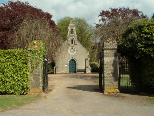 Commonwealth War Graves Stotfold Cemetery