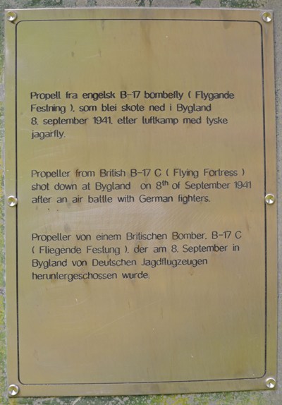 Oorlogsgraven van het Gemenebest Bygland #4