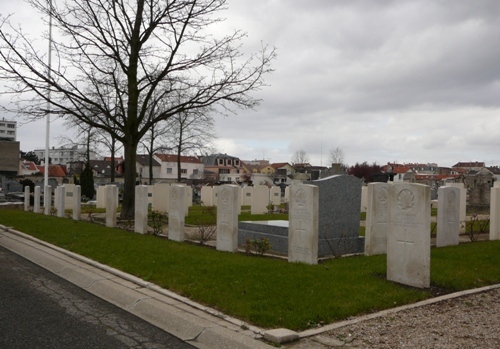 Commonwealth War Graves Joinville-le-Pont