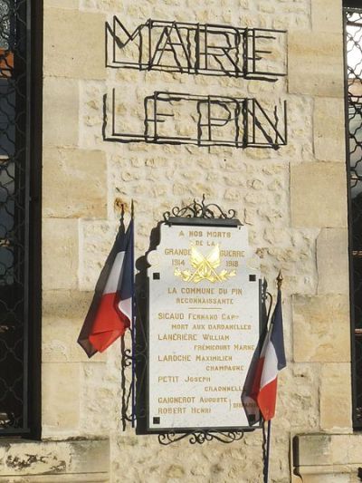 War Memorial Le Pin