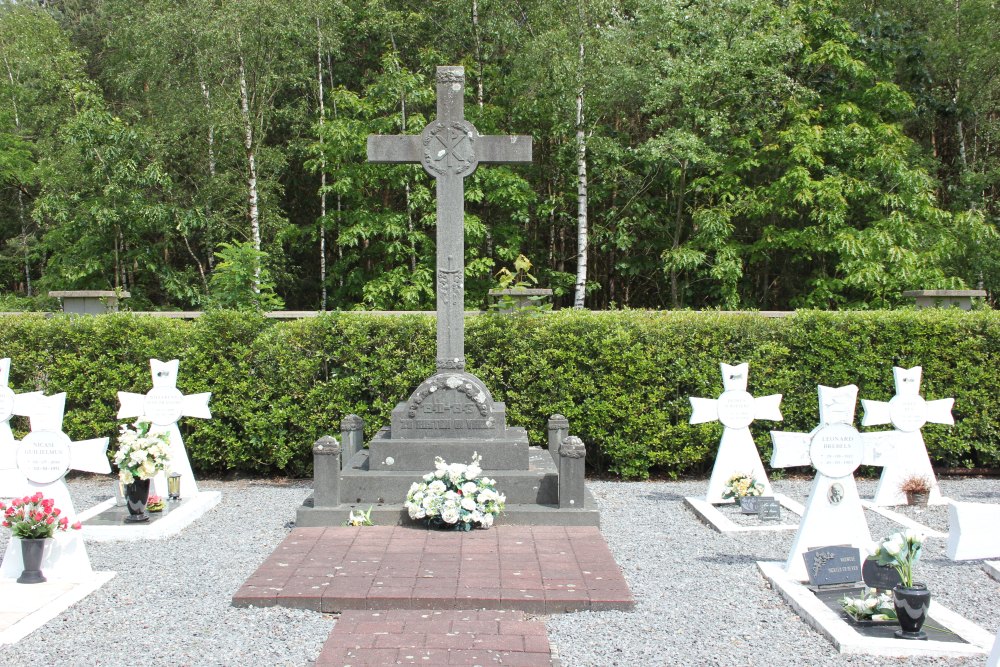 War Memorials Cemetery Lommel Werkplaatsen