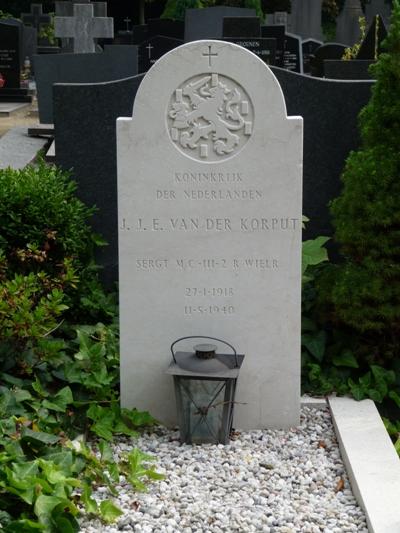 Nederlandse Oorlogsgraven Rooms Katholieke Begraafplaats Het Heike