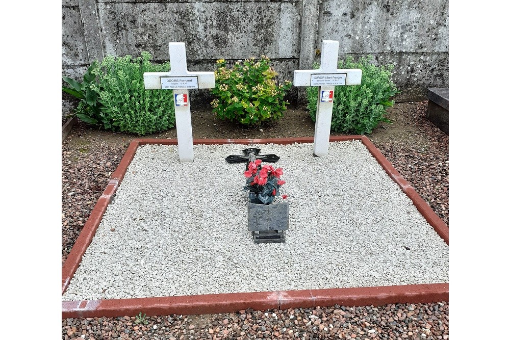 Franse Oorlogsgraven La Neuville-ls-Bray
