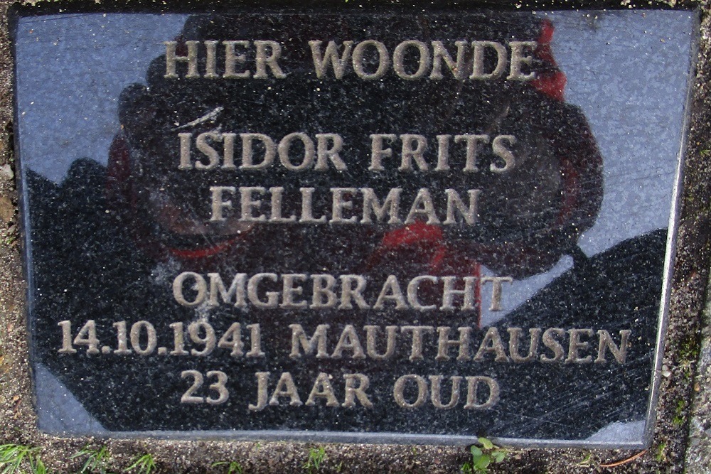 Remembrance Stone Zutphensestraat 141