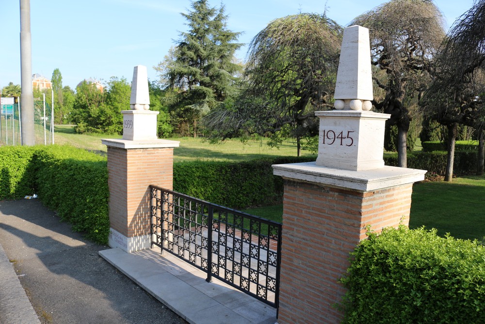 Commonwealth War Cemetery Bologna