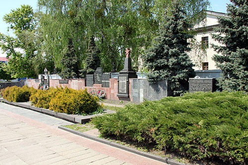 Sovjet Oorlogsbegraafplaats Radomyshl
