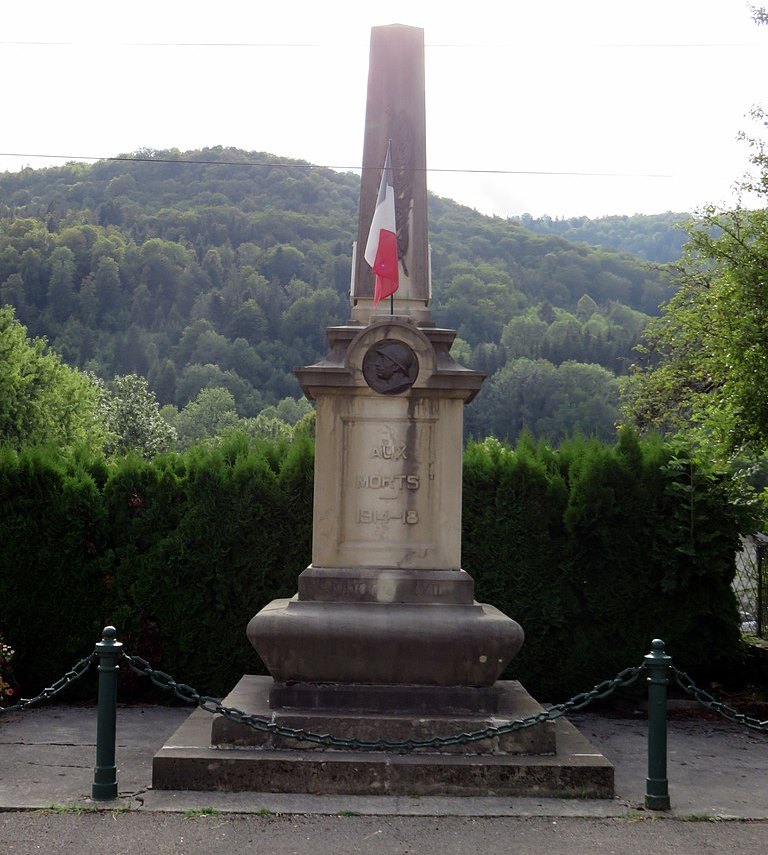 War Memorial Ravilloles
