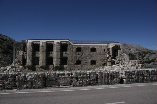 Fort & Museum Tre Sassi
